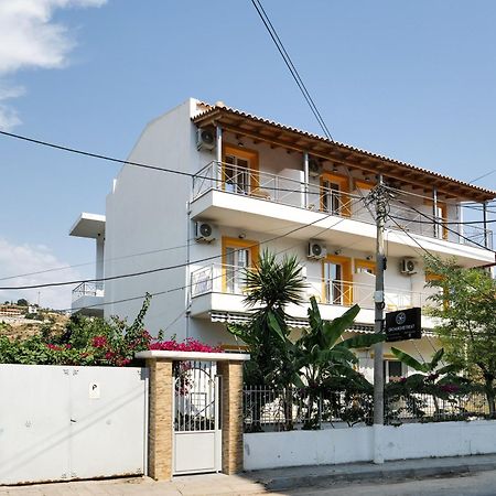 Orchard Retreat Aparthotel Himara Kültér fotó