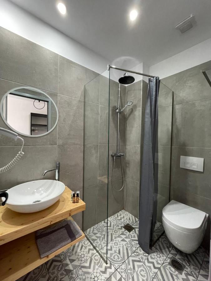 Orchard Retreat Aparthotel Himara Kültér fotó