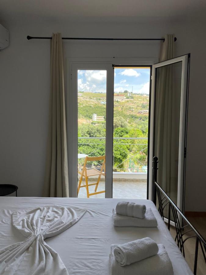 Orchard Retreat Aparthotel Himara Kültér fotó