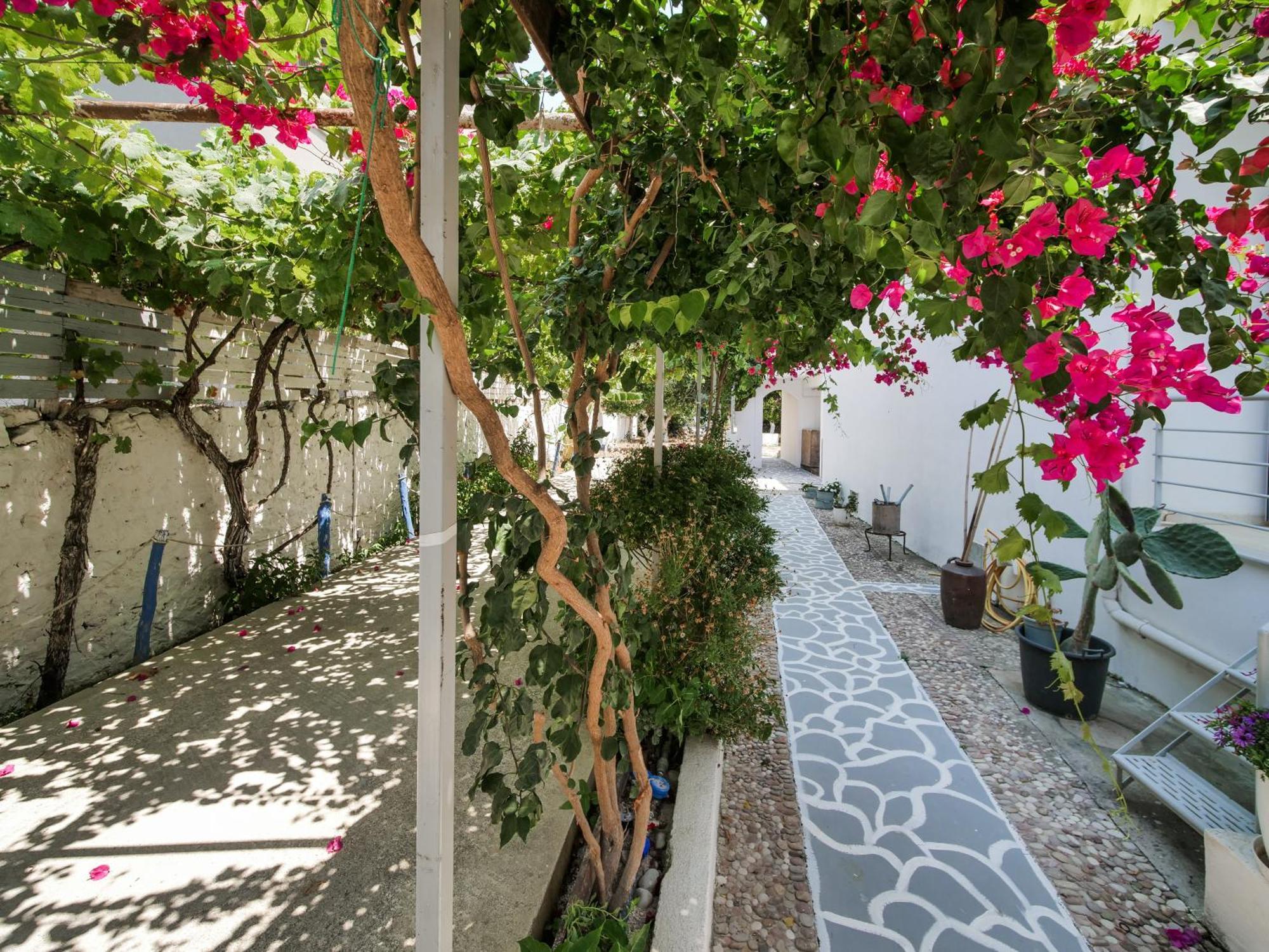 Orchard Retreat Aparthotel Himara Kültér fotó