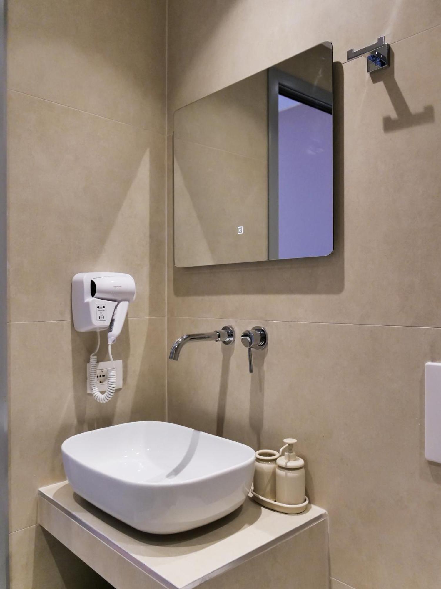 Orchard Retreat Aparthotel Himara Kültér fotó